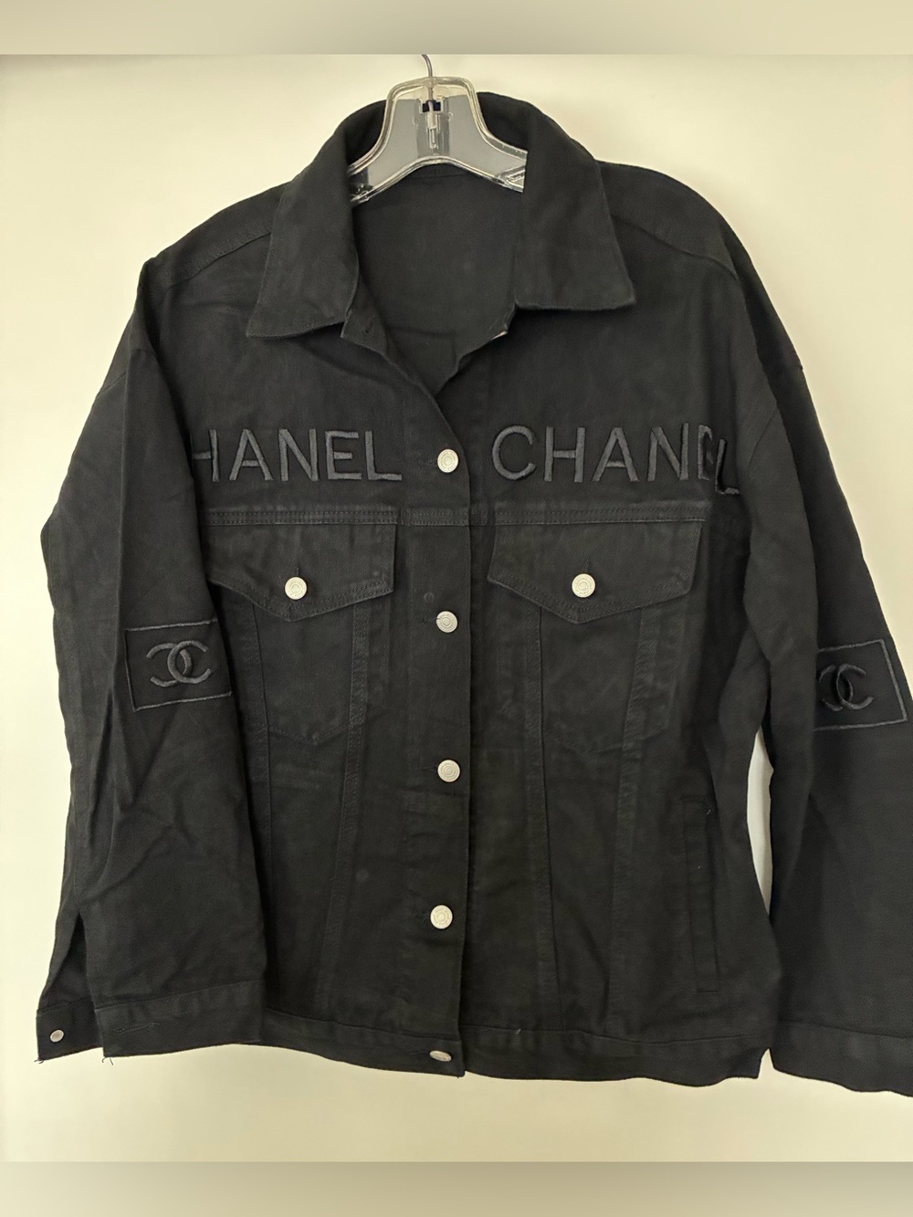 New Luxury Black Denim Jacket Size Large